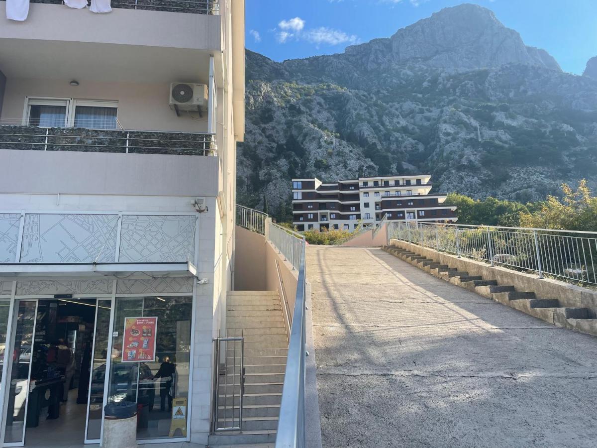 Miracle Apartment Котор Екстер'єр фото